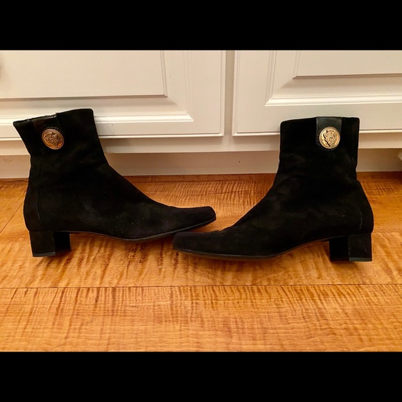 Gucci Black Suede Booties - Picture 11 of 11